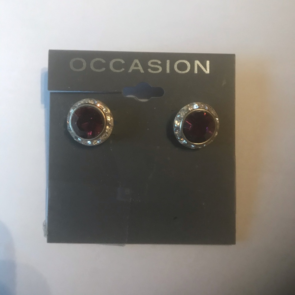 NWT Occasions Purple w/diamond pierced earring